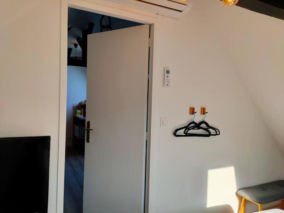 Dakar - Bel Appartement A Ρενς Εξωτερικό φωτογραφία